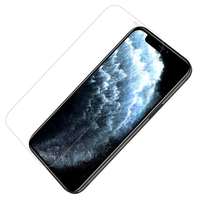 Защитное стекло Nillkin (H+ PRO) для Apple iPhone 12 mini (5.4")