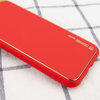Кожаный чехол Xshield для Apple iPhone 7 / 8 / SE (2020) (4.7") Красный / Red