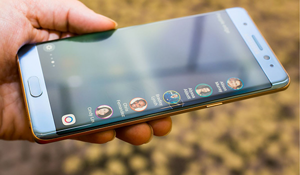 Galaxy Note 8  в металлическом корпусе